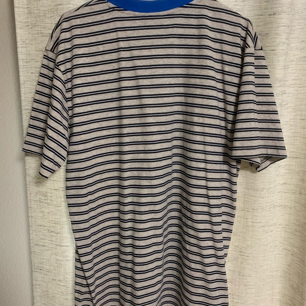 Santa cruz t-shirt